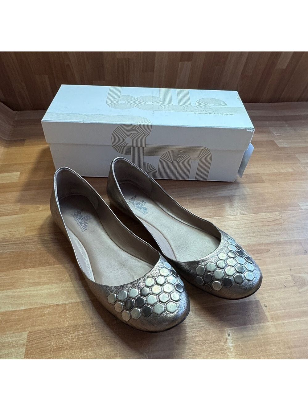 Belle by sigerson morrison pewter capria ballerina flats size 8